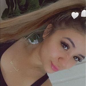 Meet your Posher, Jazmine